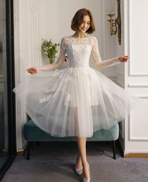 Long Sleeve embroidery short wedding dress simple