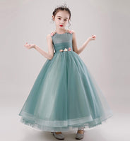 Stunning green tulle dress for party girl