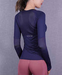 Long sleeve sport top for woman