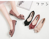 Flat shoes with bow