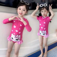 Little girl’s cartoon pattern swimwear