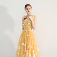Light yellow embroidered short prom dress