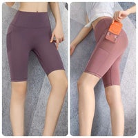 Sportswear short legging with pocket