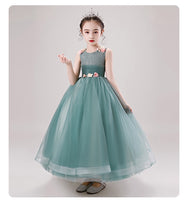 Stunning green tulle dress for party girl